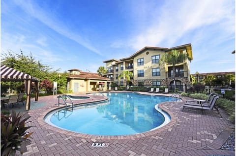 Two-Bedroom Townhome Kissimmee Haus in Bay Lake