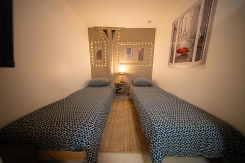 Charming Aparment in Paris 5th - 4 Beds for 6 Guests Apartment in Paris