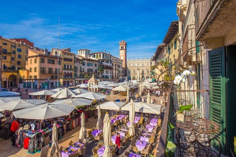 Corte Realdi Suites Piazza Erbe Bed and Breakfast in Verona