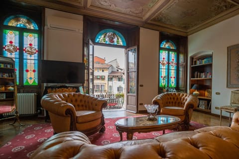 Corte Realdi Suites Piazza Erbe Bed and Breakfast in Verona