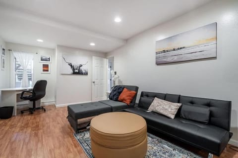 Cozy Charming Richmond 1BR Retreat Apartment in Sea Cliff