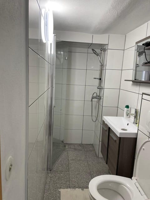 Kleinzimmer Bed and Breakfast in Oestrich-Winkel