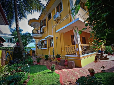 Minria Guest House Bed and Breakfast in Benaulim