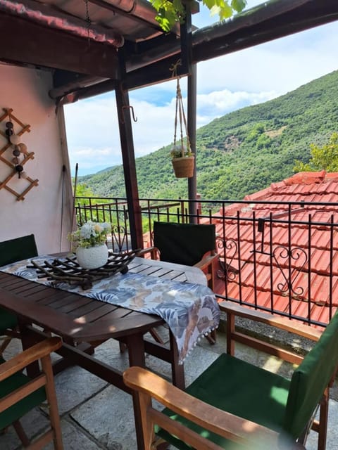 Θέα στο βουνό, mountain view House in Magnesia Prefecture, Greece