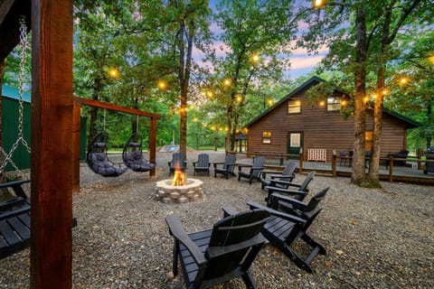 Property building, Patio, Garden, Evening entertainment, fireplace