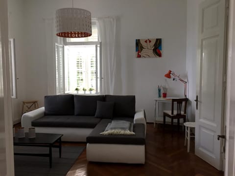 Villa Peppina Apartment Eigentumswohnung in Lovran