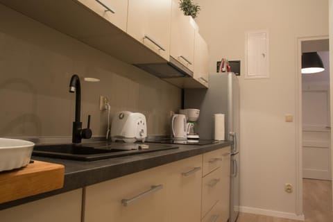 Coffee/tea facilities, Kitchen or kitchenette