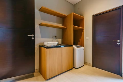 Resvara F30 - 3BR Private Pool Villa in Ciputra Villa in Kediri