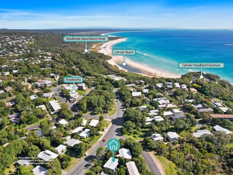 Beachside by Discover Stradbroke House in Point Lookout