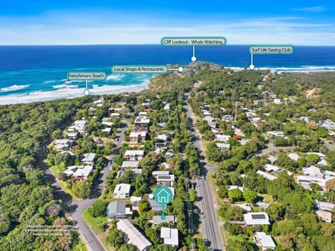 Beachside by Discover Stradbroke House in Point Lookout