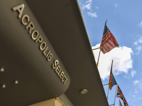 Acropolis Select Hotel in Athens