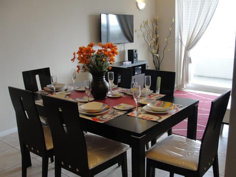 Living room, Dining area