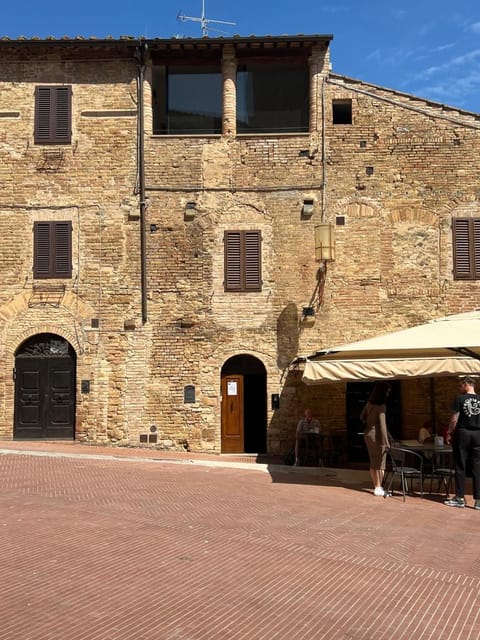 A La Casa Dei Potenti Übernachtung mit Frühstück in San Gimignano