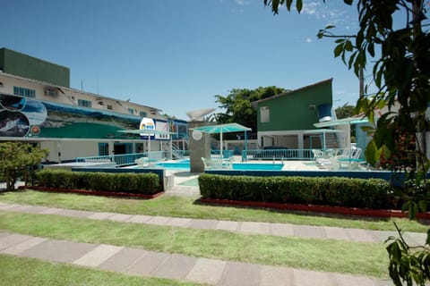 Property building, Swimming pool, Swimming pool