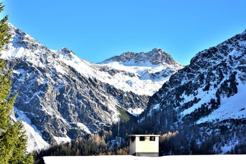 View (from property/room), Mountain view