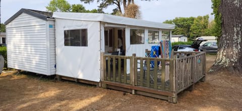 Mobil home 3 chambres Sud finistère Campground/ 
RV Resort in Clohars-Carnoët