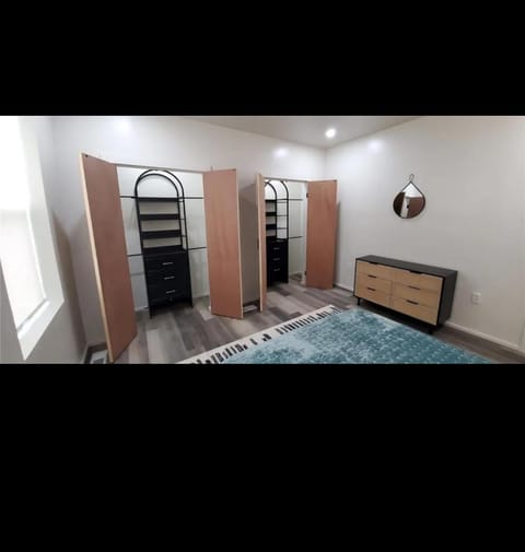 Modern smart oasis Apartment in Homestead