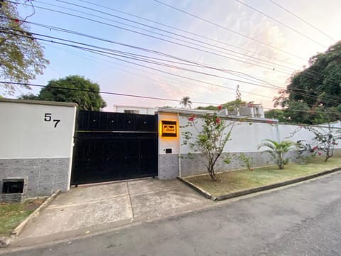 Property building, Street view