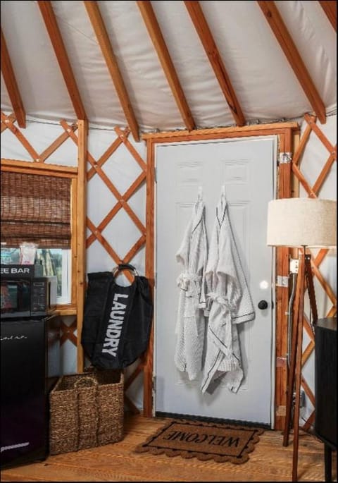 Glamour in the Wild - Unit #3 Campground/ 
RV Resort in Waco