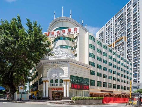 Vienna 3 Best Hotel Shenzhen Airong Road Hotel in Hong Kong