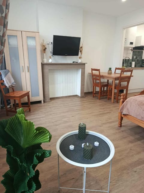 TV and multimedia, Living room, Dining area, Beach, Location, pet friendly, wardrobe
