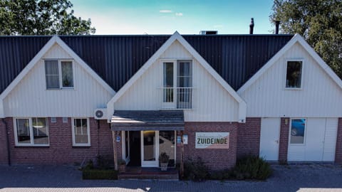 Hotel Zuideinde Hôtel in South Holland (province)
