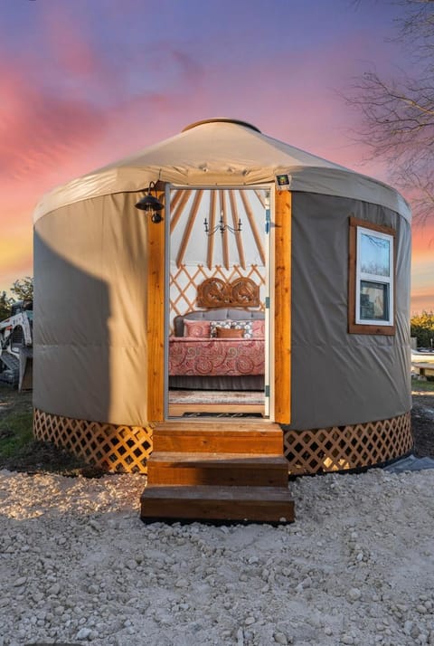 Equestrian Elegance - Unit #8 Campground/ 
RV Resort in Waco