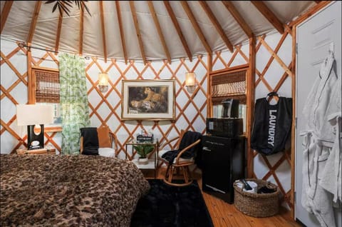 Jungle Haven Yurt- Unit #2 Campground/
RV Resort in Waco