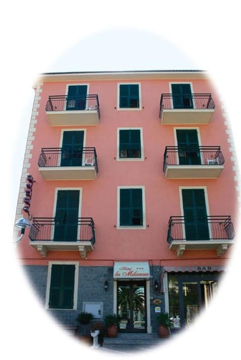 Hotel La Milanese Hotel in Pietra Ligure