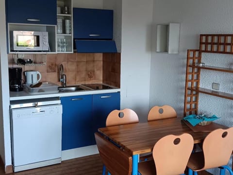 Studio cosy pour 4 avec Wi-Fi et animaux admis - FR-1-827-68 Apartment in Roquebrune-Cap-Martin