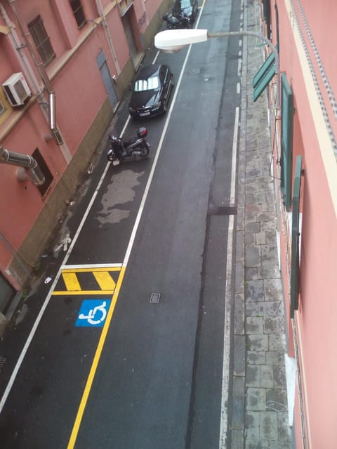 Casa MaMa Guesthouse Bed and Breakfast in Genoa