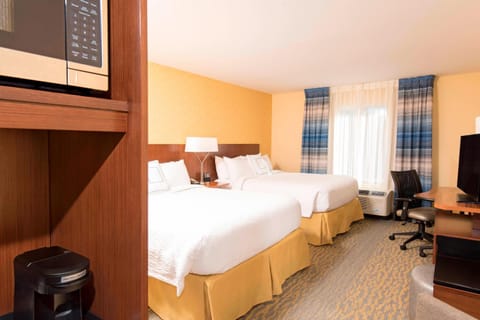 Fairfield Inn & Suites by Marriott Tampa Westshore/Airport Hotel in Tampa