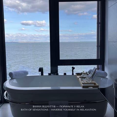 Bathroom, Sea view, Bath