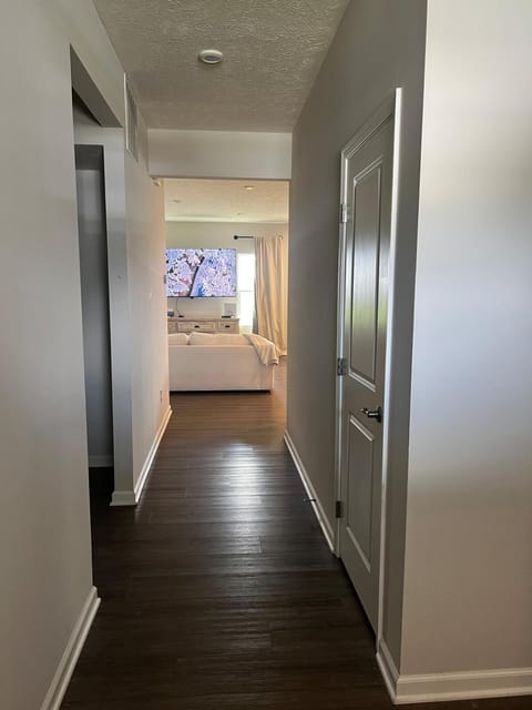 Modern Luxury Retreat by Oak Hill Park New 3BR House in Wooster