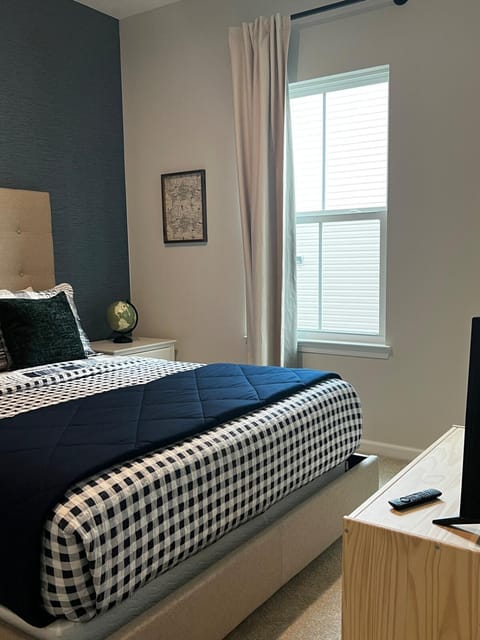 Modern Luxury Retreat by Oak Hill Park New 3BR House in Wooster