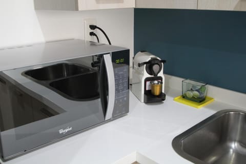 Coffee/tea facilities, Kitchen or kitchenette