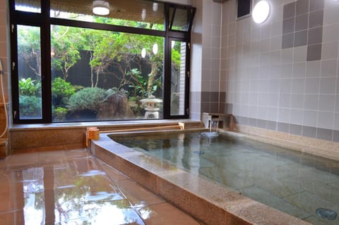 Bathroom, Public Bath