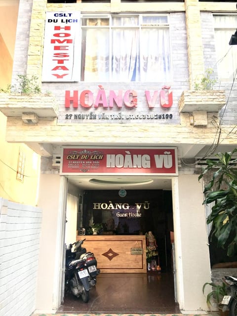 Hoang Vu Guest House Bed and Breakfast in Dalat