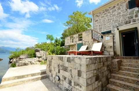 Property building, Balcony/Terrace