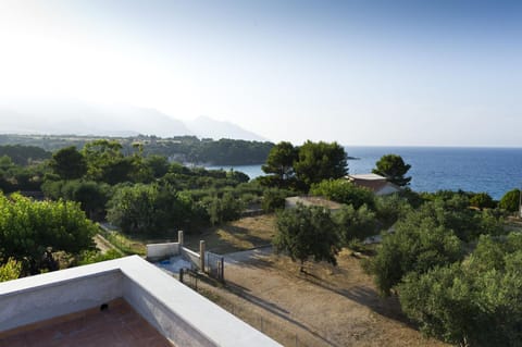 Garden view, Sea view