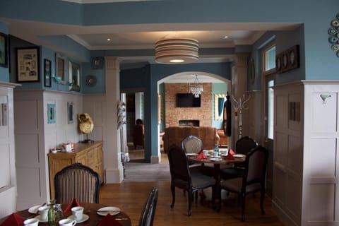 The Clyffe Hotel Bed and Breakfast in Lowestoft