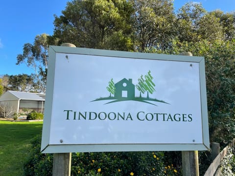 Tindoona Cottages Casa in Foster