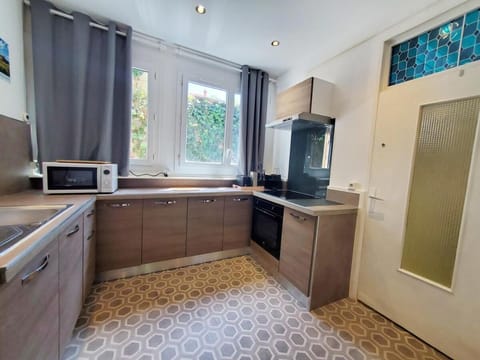 Au cœur du centre-ville de La Seyne-sur-Mer Apartment in La Seyne-sur-Mer