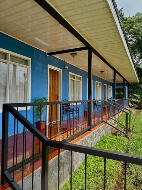 Property building, Balcony/Terrace, Garden view