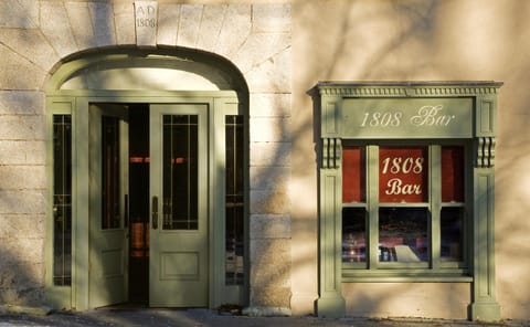 Facade/entrance, Street view