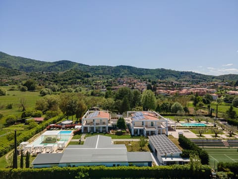 Bird's eye view, Garden