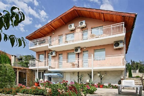 Villa Karina Pensão in Bulgaria