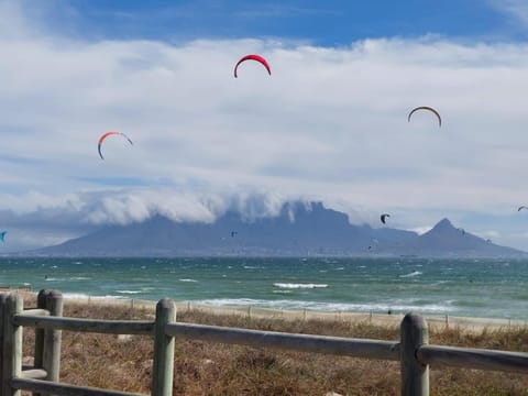 Cape Town Beachfront Accommodation in Blouberg Wohnung in Cape Town