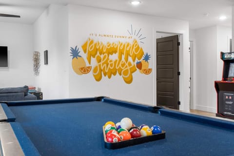 Pineapple Duo - Stay for 34 House in Ridgedale