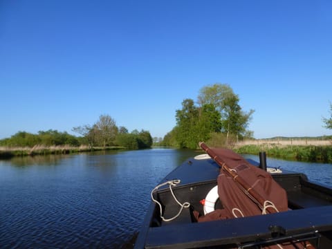 Nearby landmark, Natural landscape, Activities, Canoeing